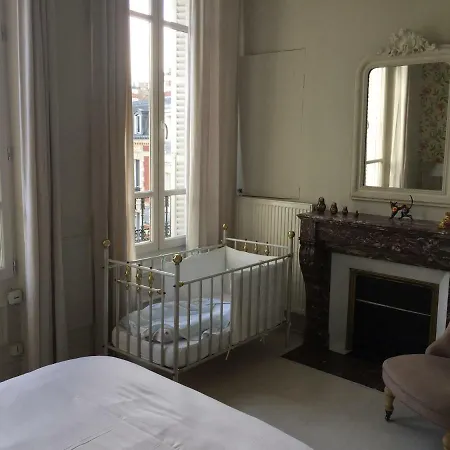Le Saint-remy Apartment Épernay