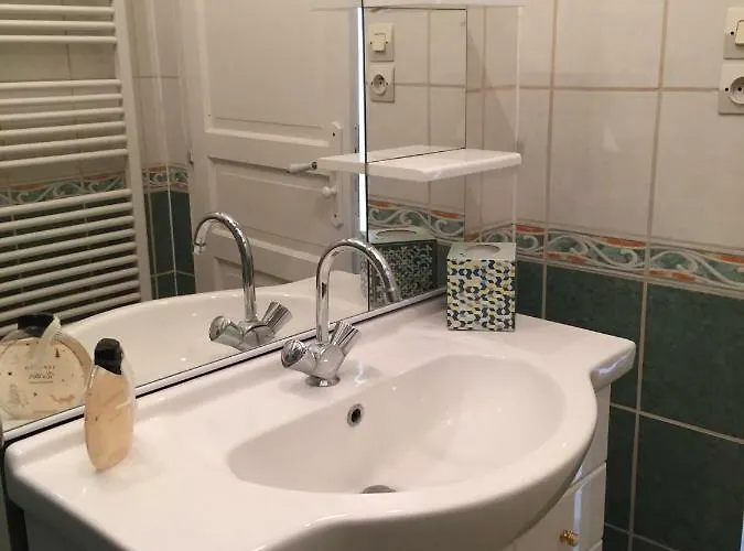 Le Saint-remy Apartment